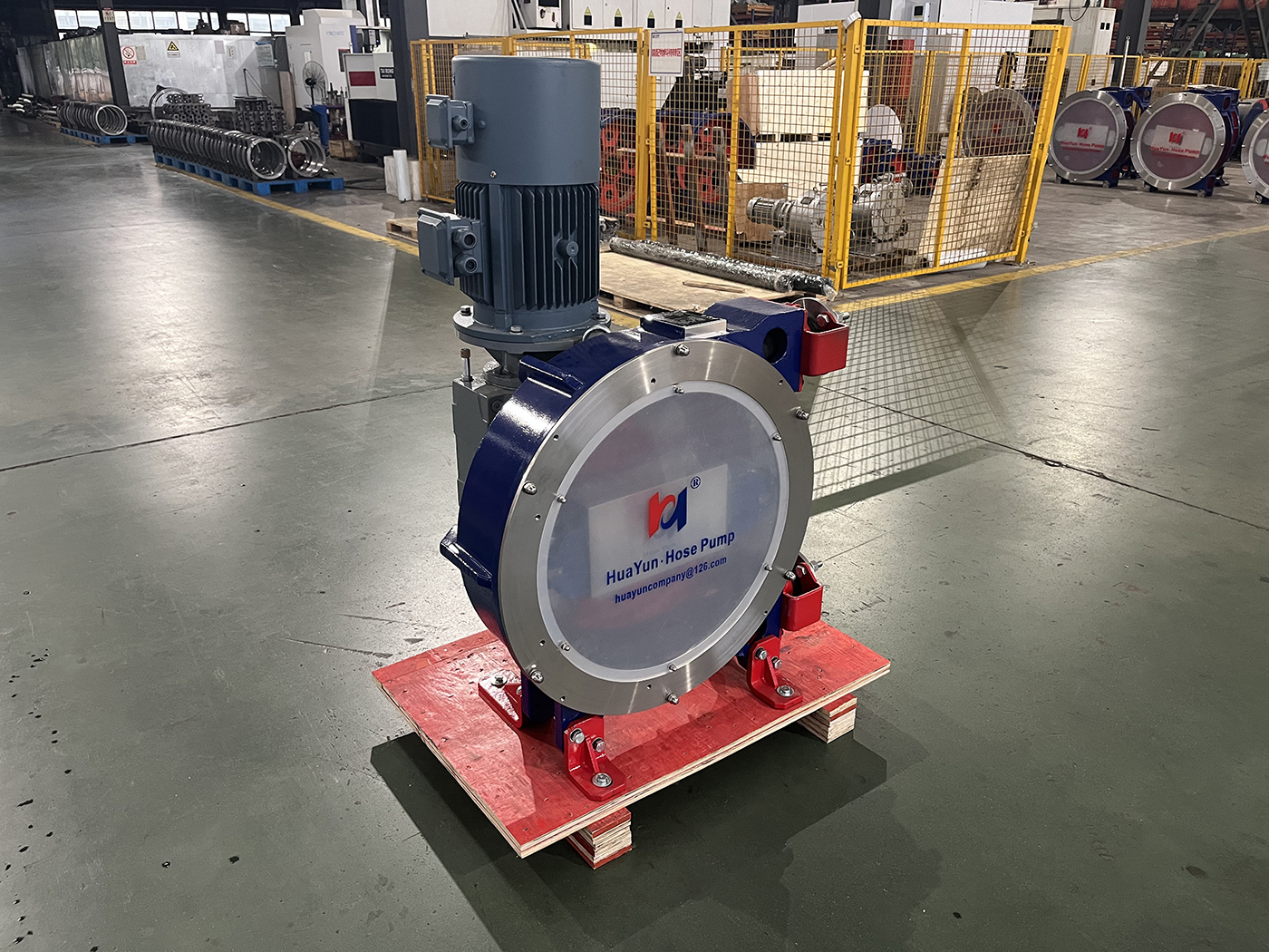 華運(yùn)機(jī)械出口美國(guó)軟管泵制造完成，中國(guó)智造叩響北美市場(chǎng)大門